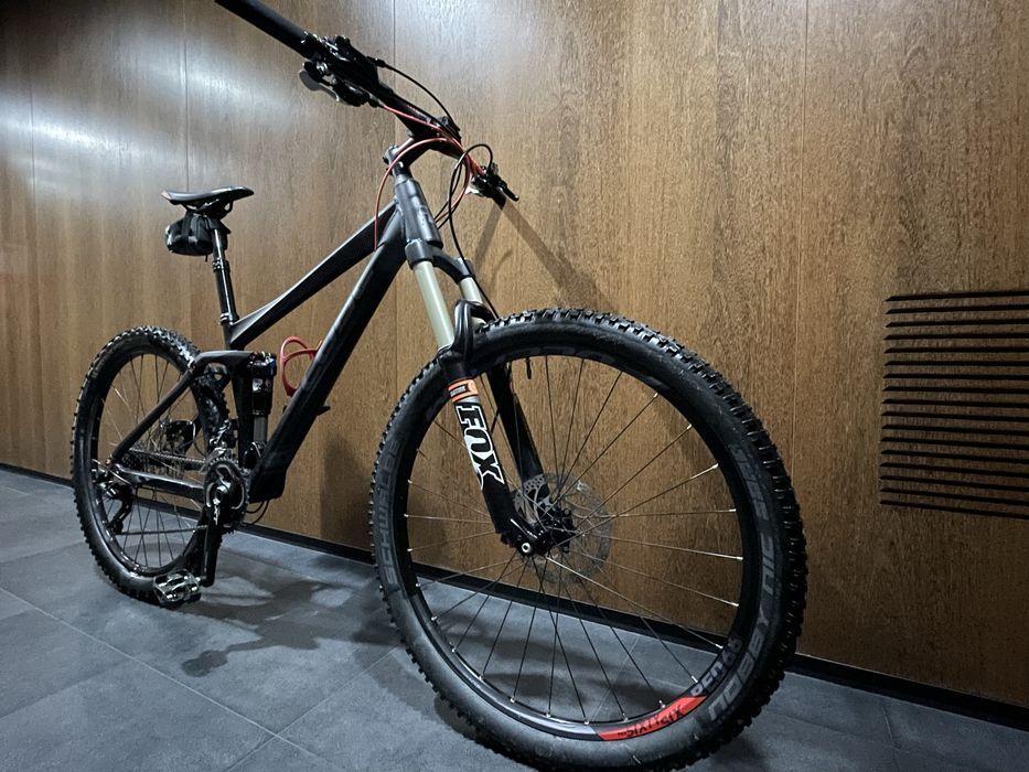 Bicicleta CUBE STEREO 140 HPA 27.5