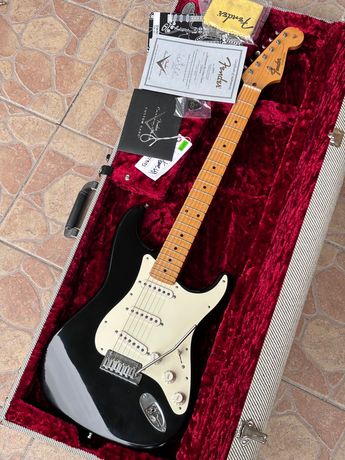 Fender Custom Shop Stratocaster Pro 100 Years Old Pine Strat
