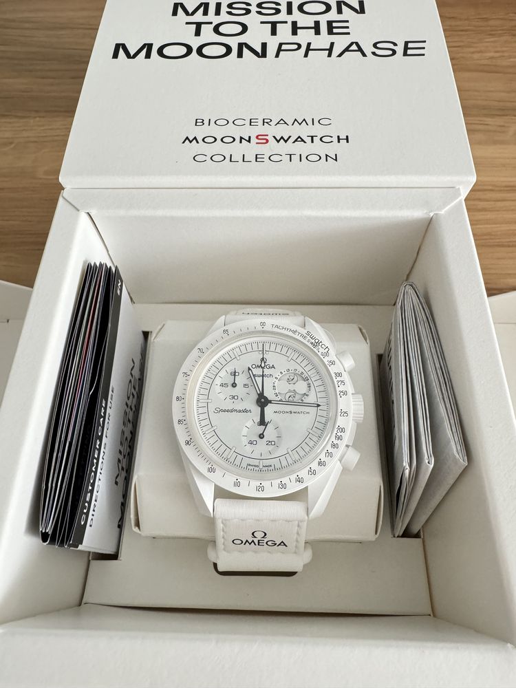 Swatch x Omega Mission to Moonphase
