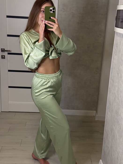 Жіноча шовкова піжамк кімоно