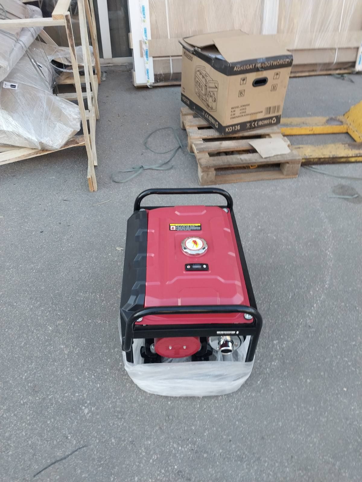 Генератор 3000w Kraft&dele kd 136 новый