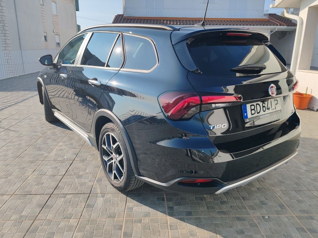 Fiat Tipo Cross SW