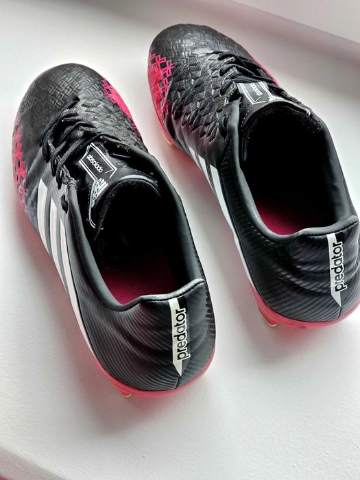 Buty piłkarskie Adidas Predator Absolado