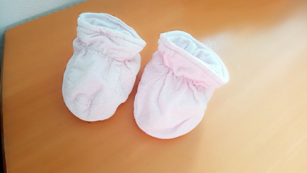 Kapcie butki niechodki mothercare antypoślizgowa podeszwa jasny róż