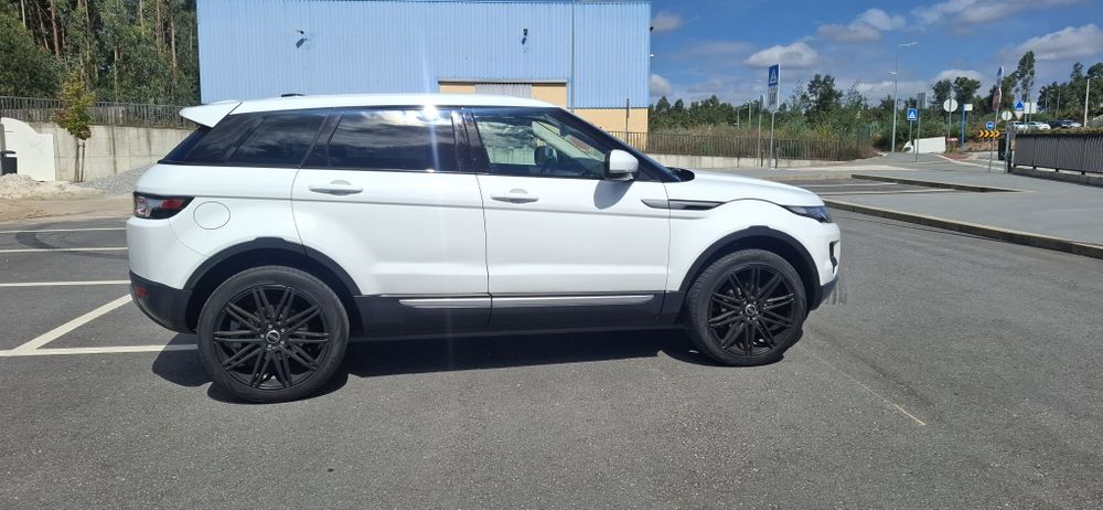 Land rover range rover evoque 2.2 td4