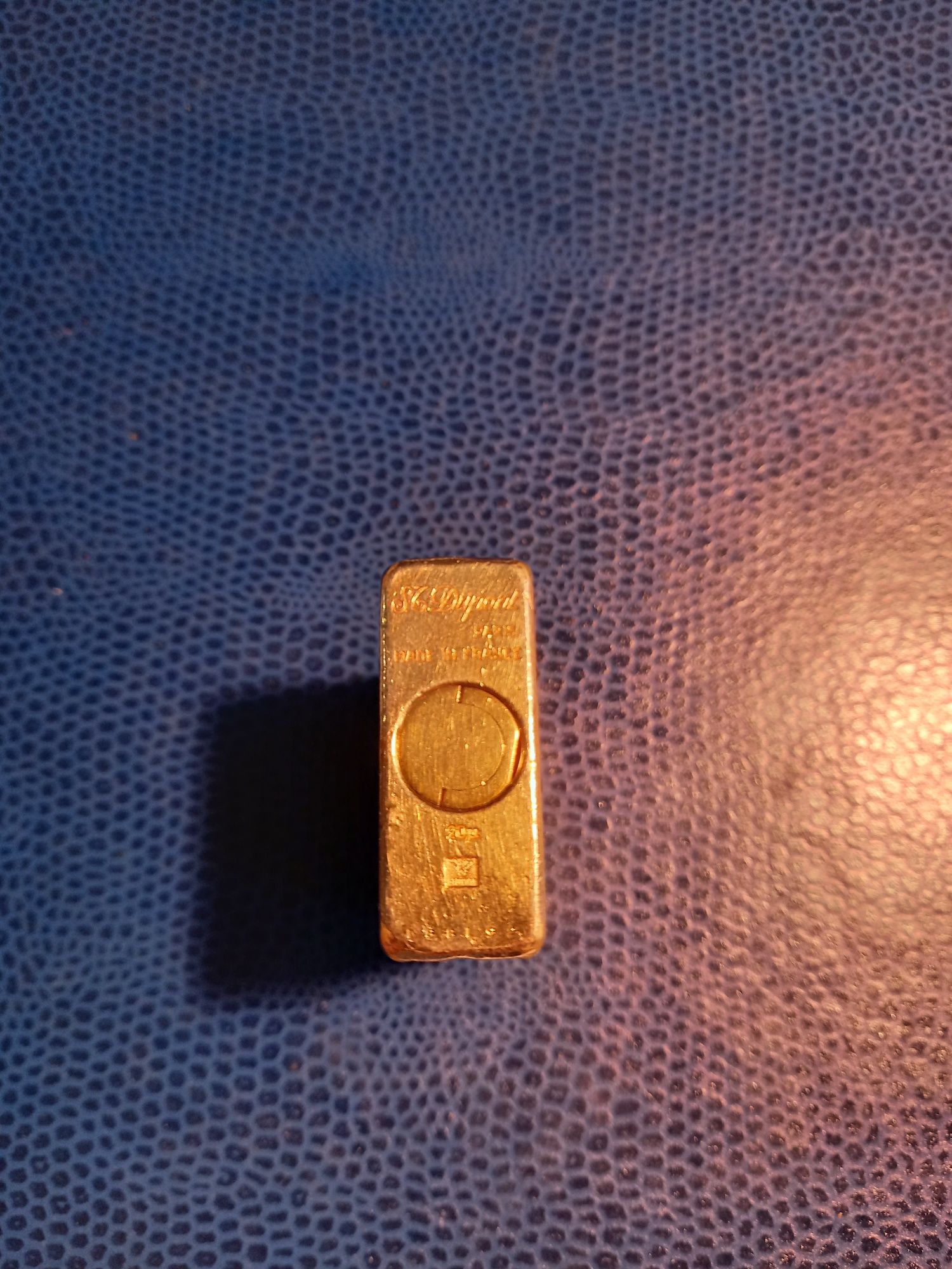 Isqueiro S.T. Dupont