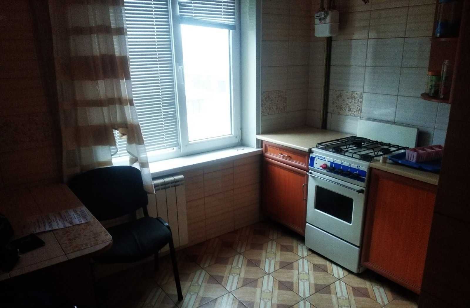 Здам 1 к. кв. Новгородська центр Хорт. р-ну Бабурка з техн. та меблями