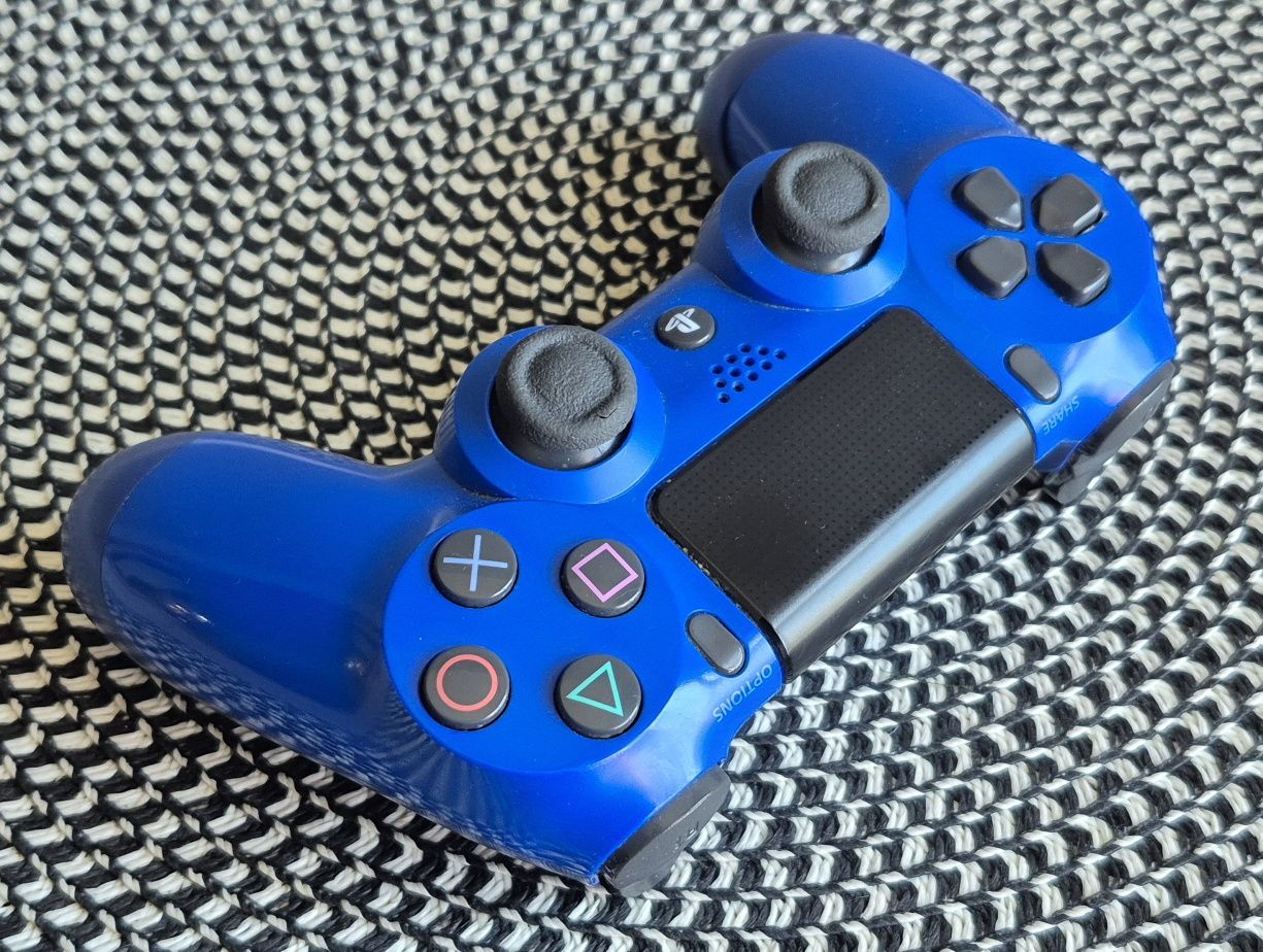 Pad bezprzewodowy do PlayStation 4 SONY niebieski
