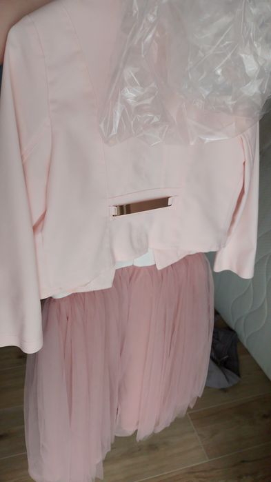 Przepiękna sukienka balowa