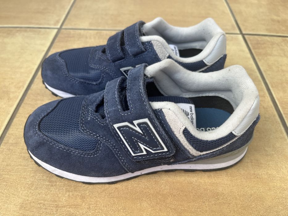 Buty New Balance granatowe 34,5 stan idealny