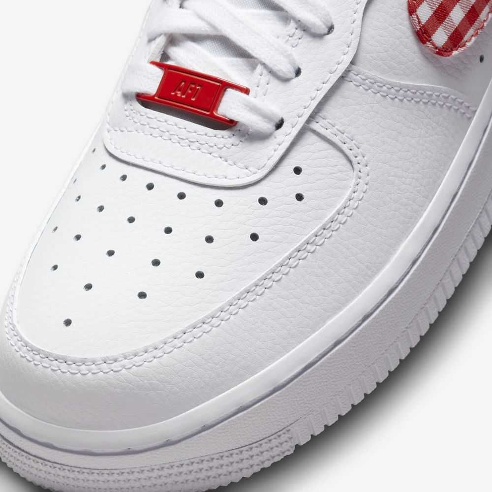 США! Кроссовки Nike Air Force 1 07 Ess Trend (36р по 43р) (DZ2784-101)