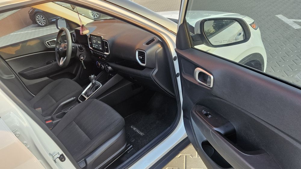 Hyundai venue 2022рік 1.6 бензин автомат