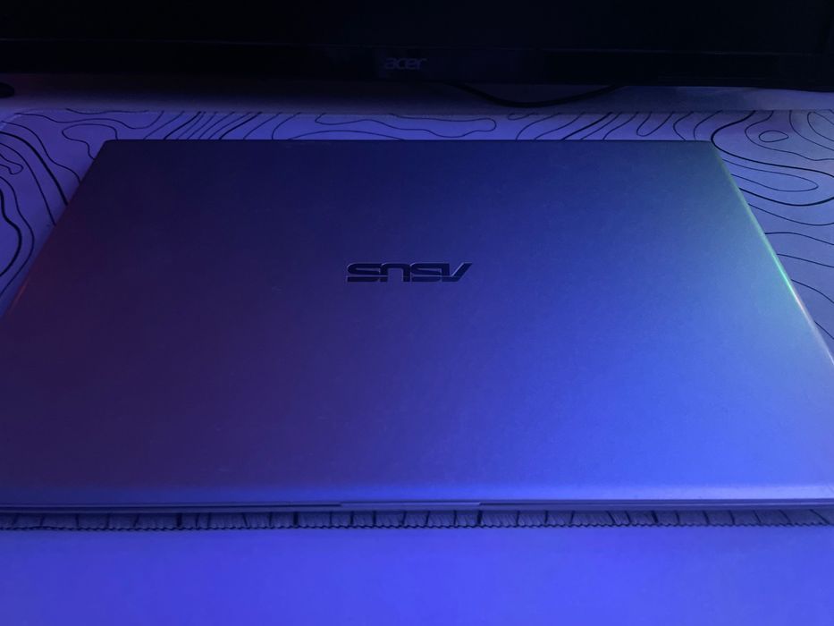 Asus VivoBook 15 (ler descrição!)