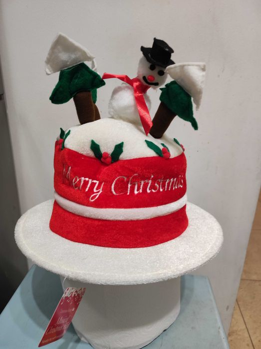 - Świąteczny kapelusz