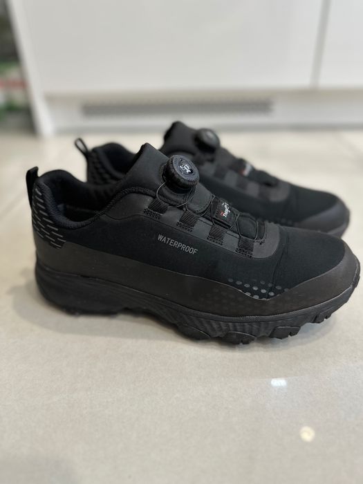 Buty antypoślizgowy, sneakersy Piggsko 2469