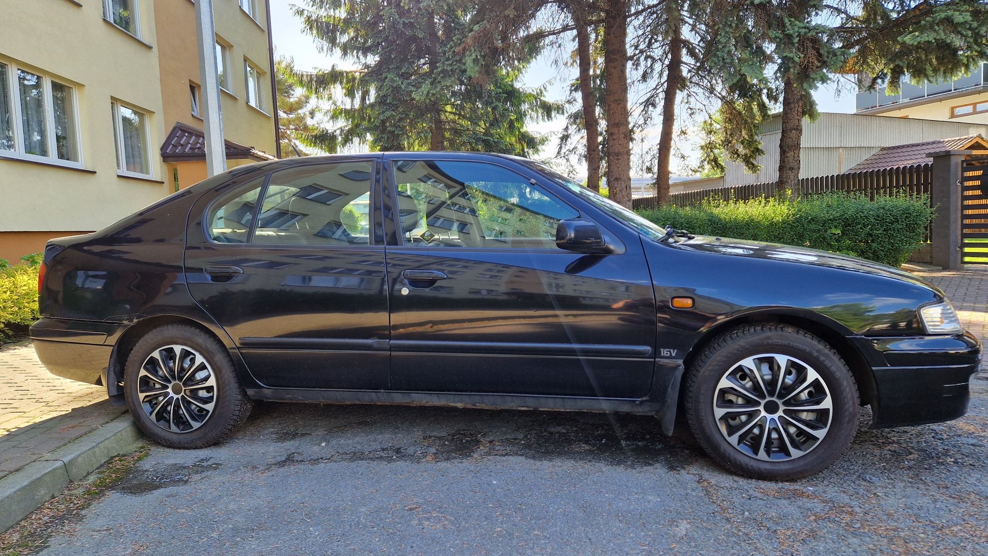 Nissan primera 1.6 1998 pierwszy właściciel