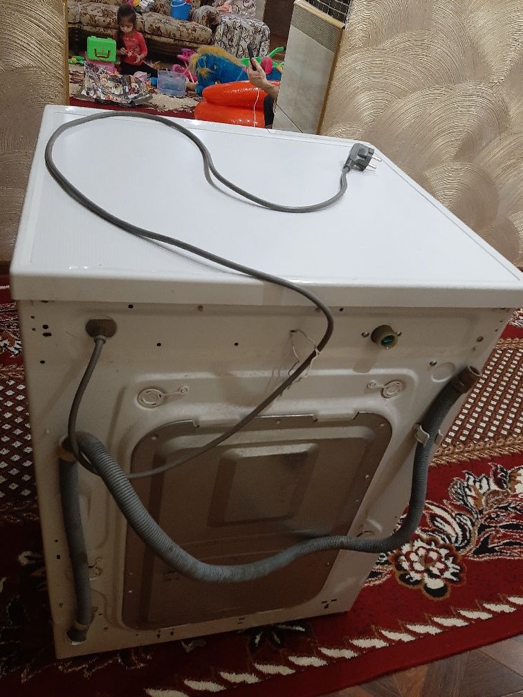 Продам стиральные машини