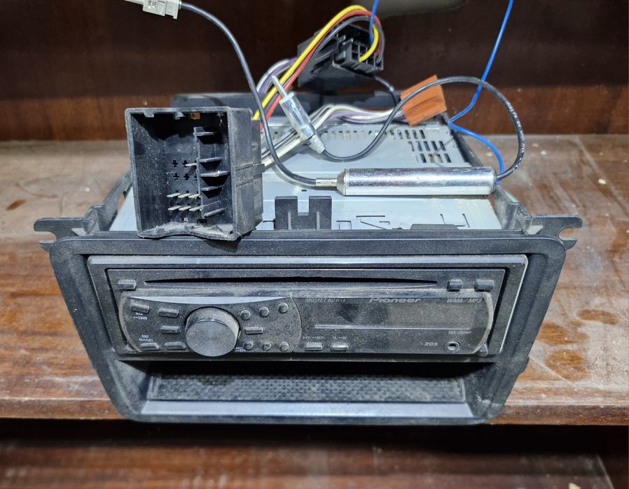 Магнітола з VW Caddy