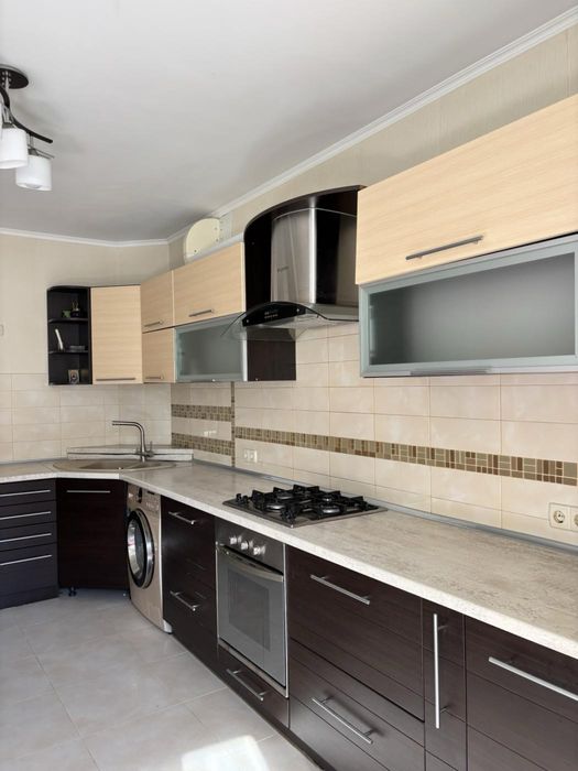 Двушка 69кв.м , Вид моря, Таирово, Газ, 65000$