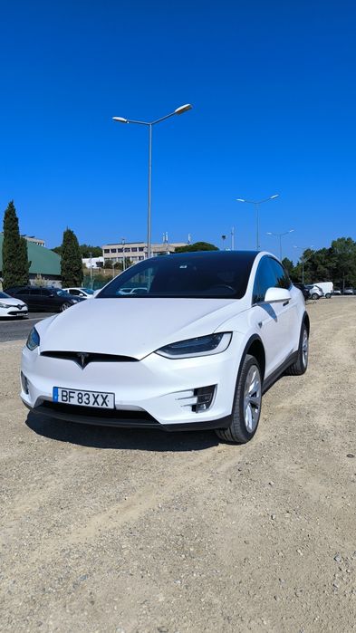 Tesla x 75D 2018