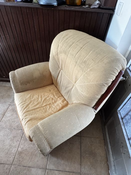 Sofá poltrona em bom estado