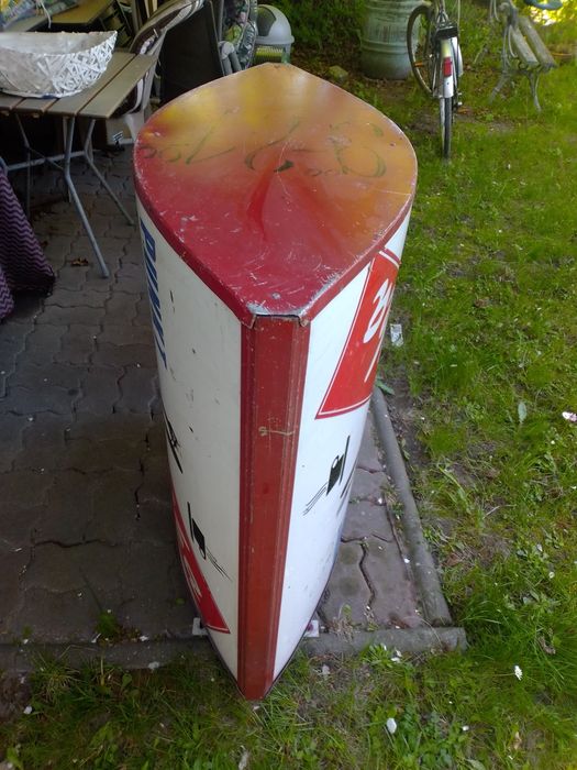 Kasetony reklamowe świetlne