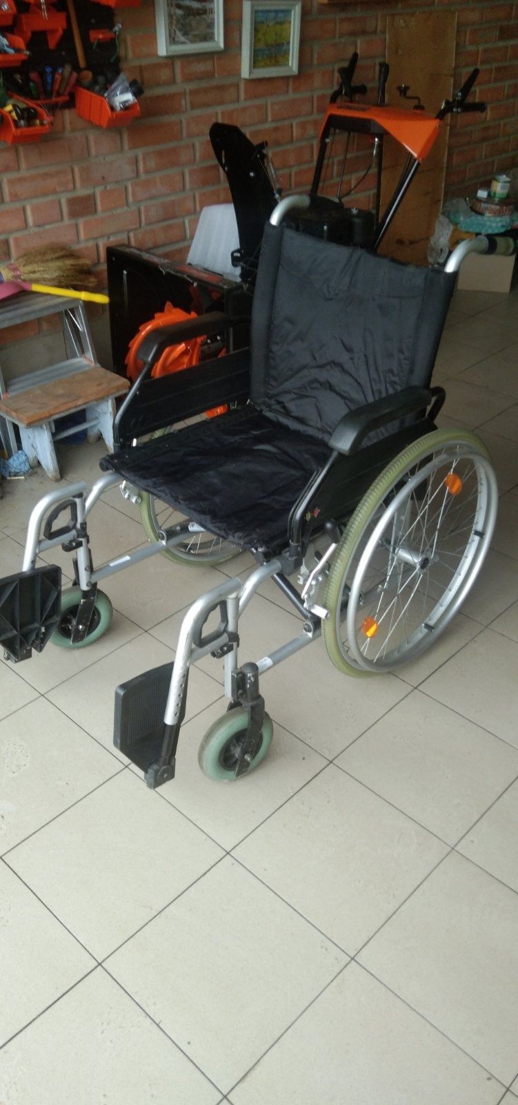 Кресло каталка коляска для инвалида
