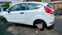 Ford Fiesta MK7 zderzak tył lampy tył klapa drzwi silnik 1.4 diesel