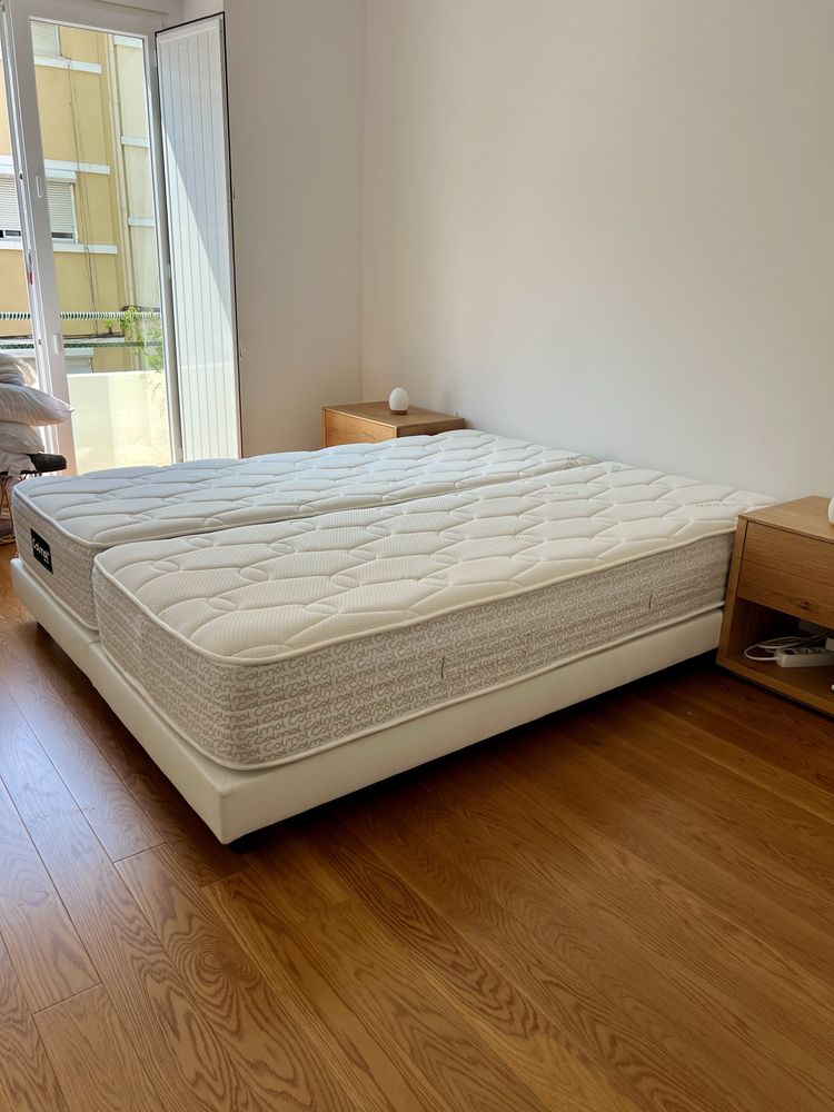 Conjunto 2 Camas + 2 Colchões Colmol (Estilo Hotel) - Excelente Estado