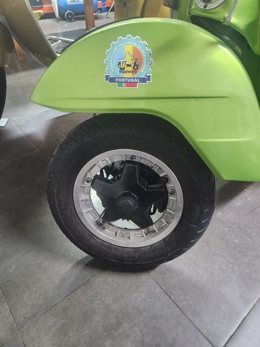 Vespa 125 restaurada