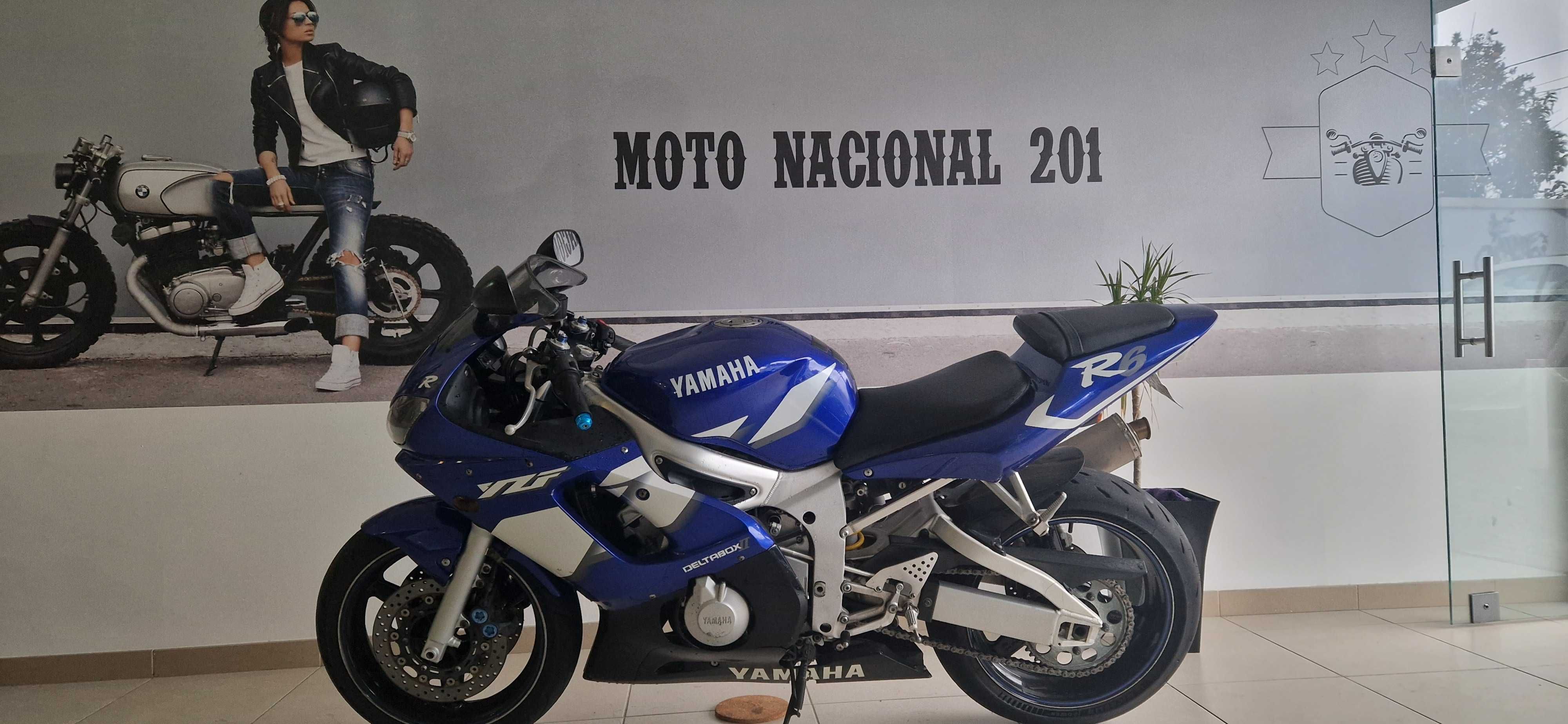 Super Moto Yamaha R6