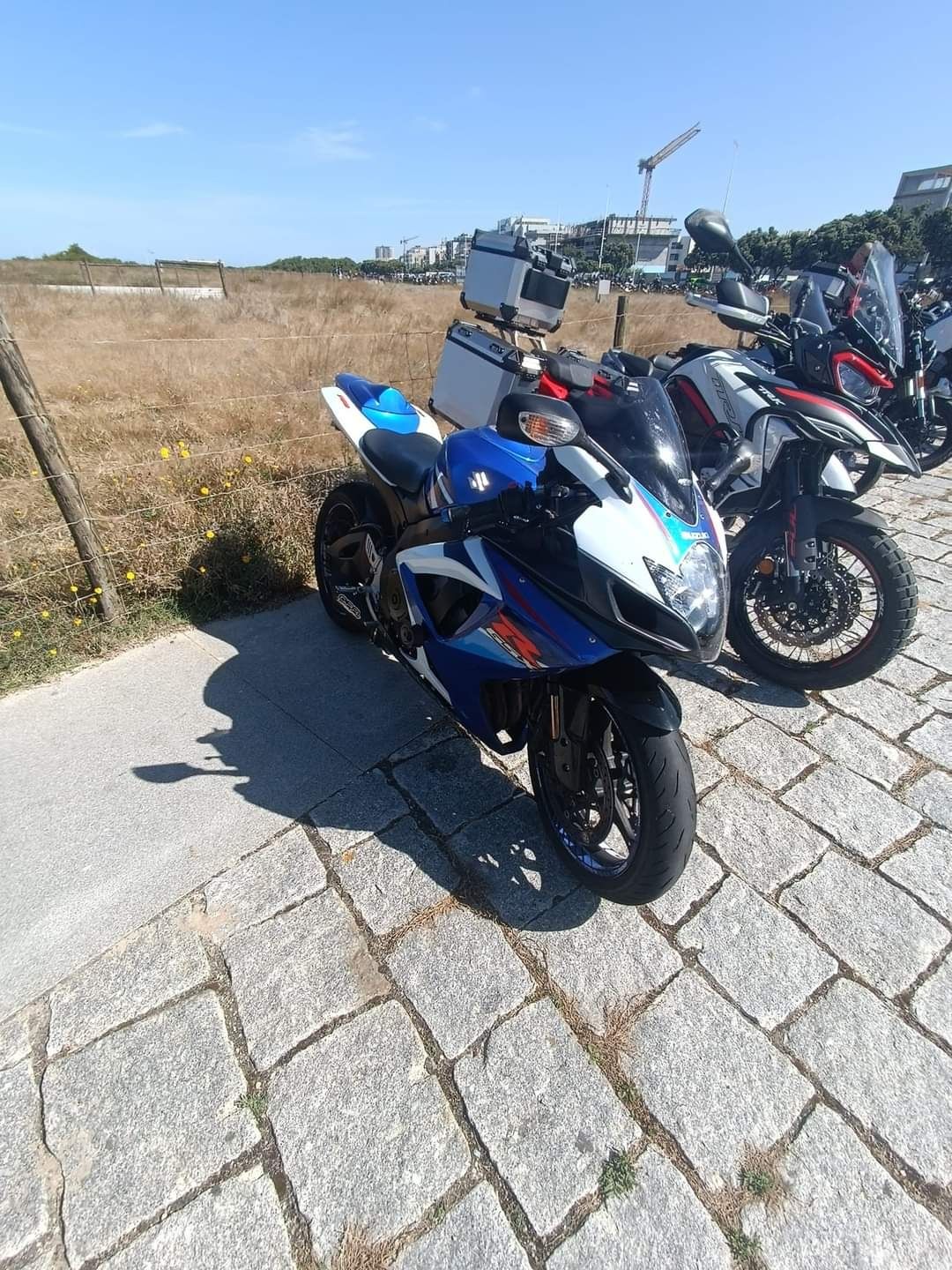 Suzuki Gsxr 750 k7