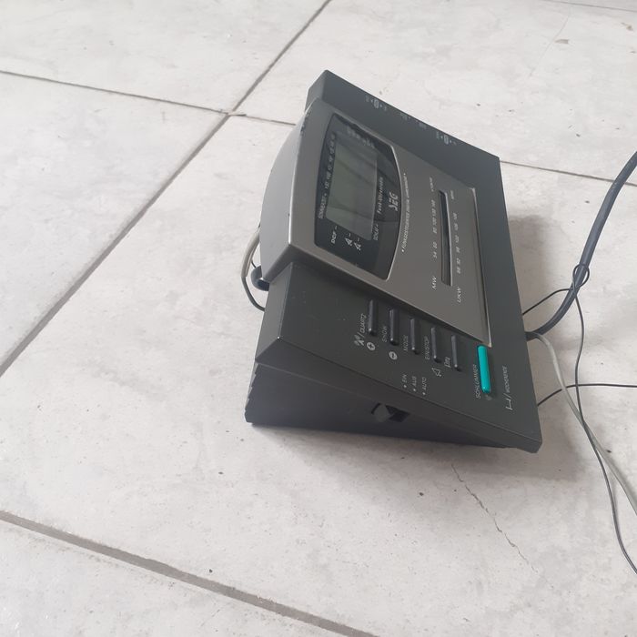 Радиоприемник  SEG