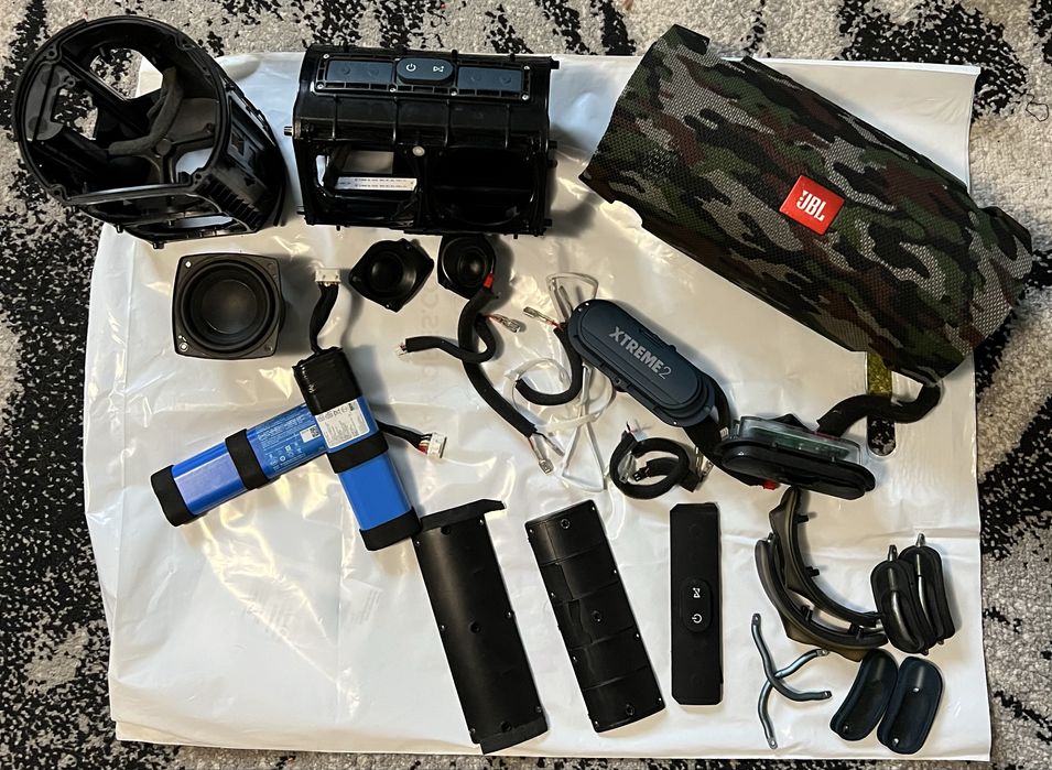 Запчастини на jbl xtreme 2