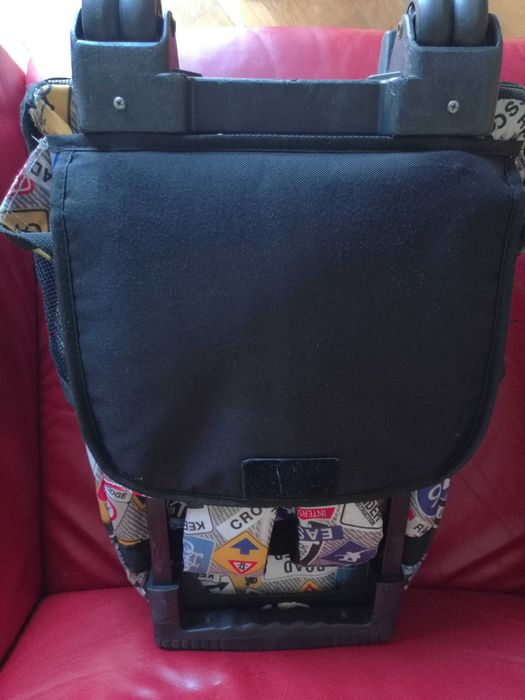 Trolley mochila escolar marca Totto colorida