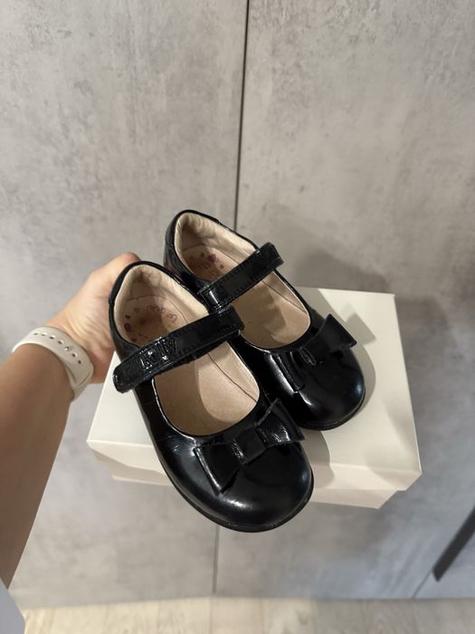 Дитячі туфлі чорні, натуральна шкіра, Англія, розмір 26, 17 см