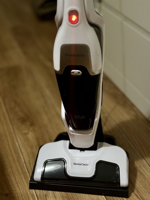 Акумуляторний бездротовий пилосос SilverCrest SHSS 18 B1 2в1