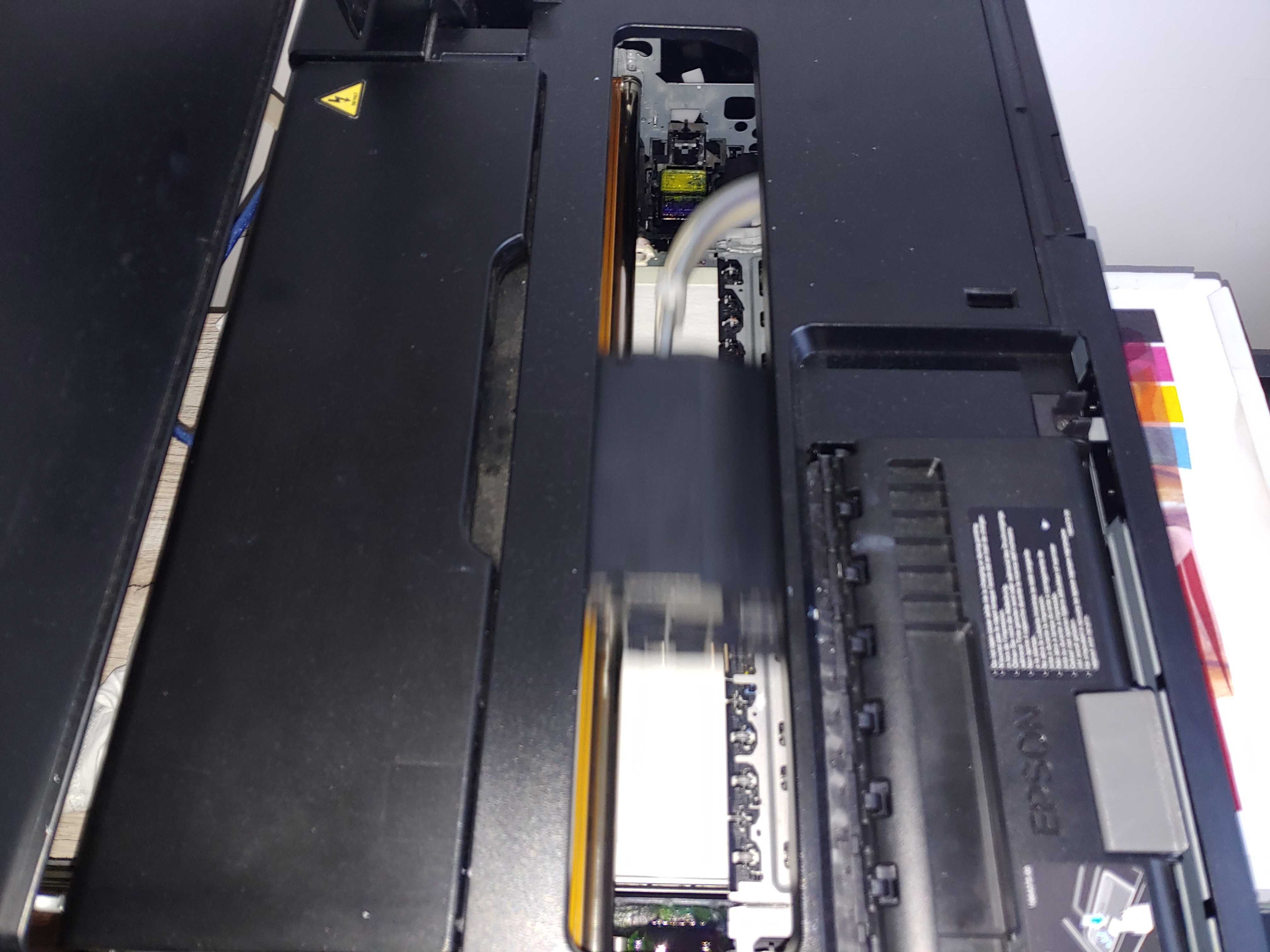 DTG Принтер Epson SC P600, А3+, друкує колір, потребує обслуговування.