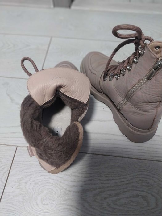 Ботинки чоботи на платформі зимові шкіра р.38-39 Бежеві