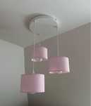 Lampa sufitowa, 3 klosze różowa
