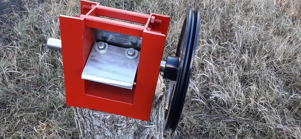 Подрібнювач гілок. Кукурузи, бурьянів, малини, ботви. Гілкоруб Щепоріз