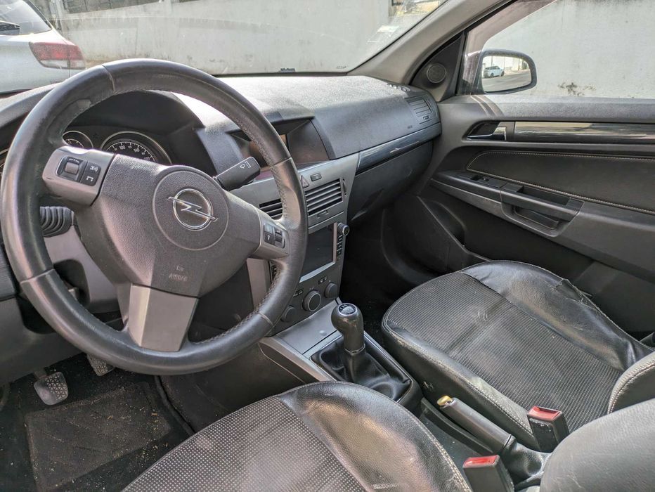 Opel Astra 1.7 CDTI – Inspeção 1 Ano + Pronto a Andar