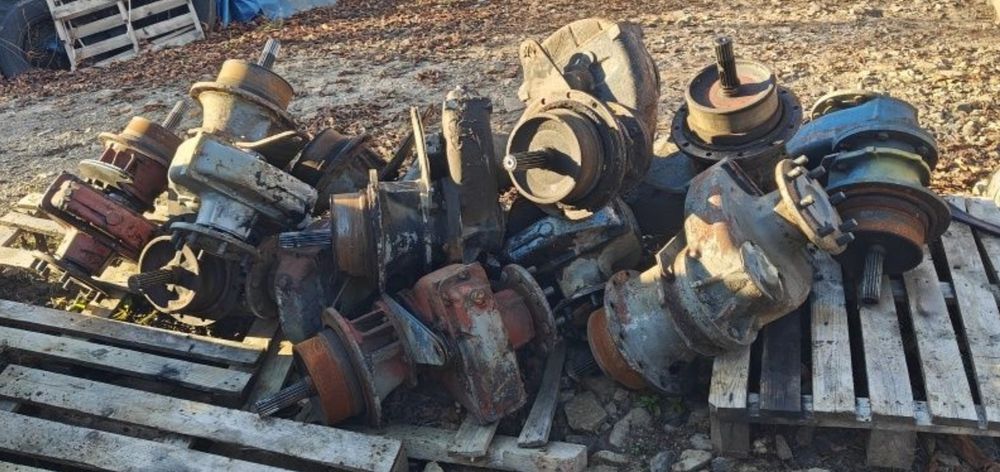 Zwolnica zwolnice komplet pochwa URSUS C360 C355 C4011