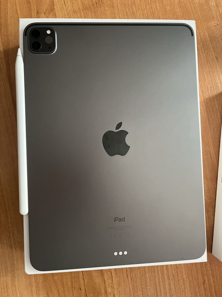 iPad Pro 11” (3. generacja, M1, 128GB, Space Grey) + Apple Pencil 2