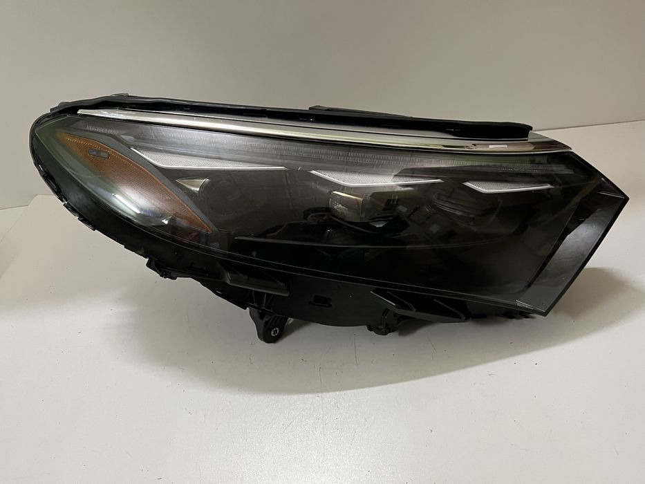 Фара права Mercedes EQS SUV 2023 2024 2025 америка комплектна