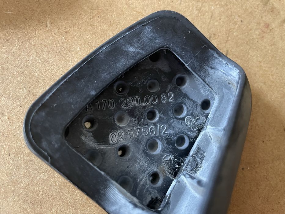 Pedal gazu nakladki na pedaly AMG Mercedes C klasa w204 w203 CLK w209