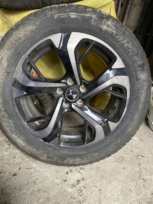 Citroen DS7 Peugeut диски на 18 запаска