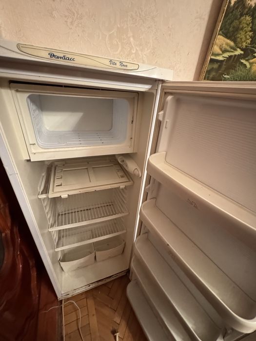 Холодильник Vita Nova на запчасти