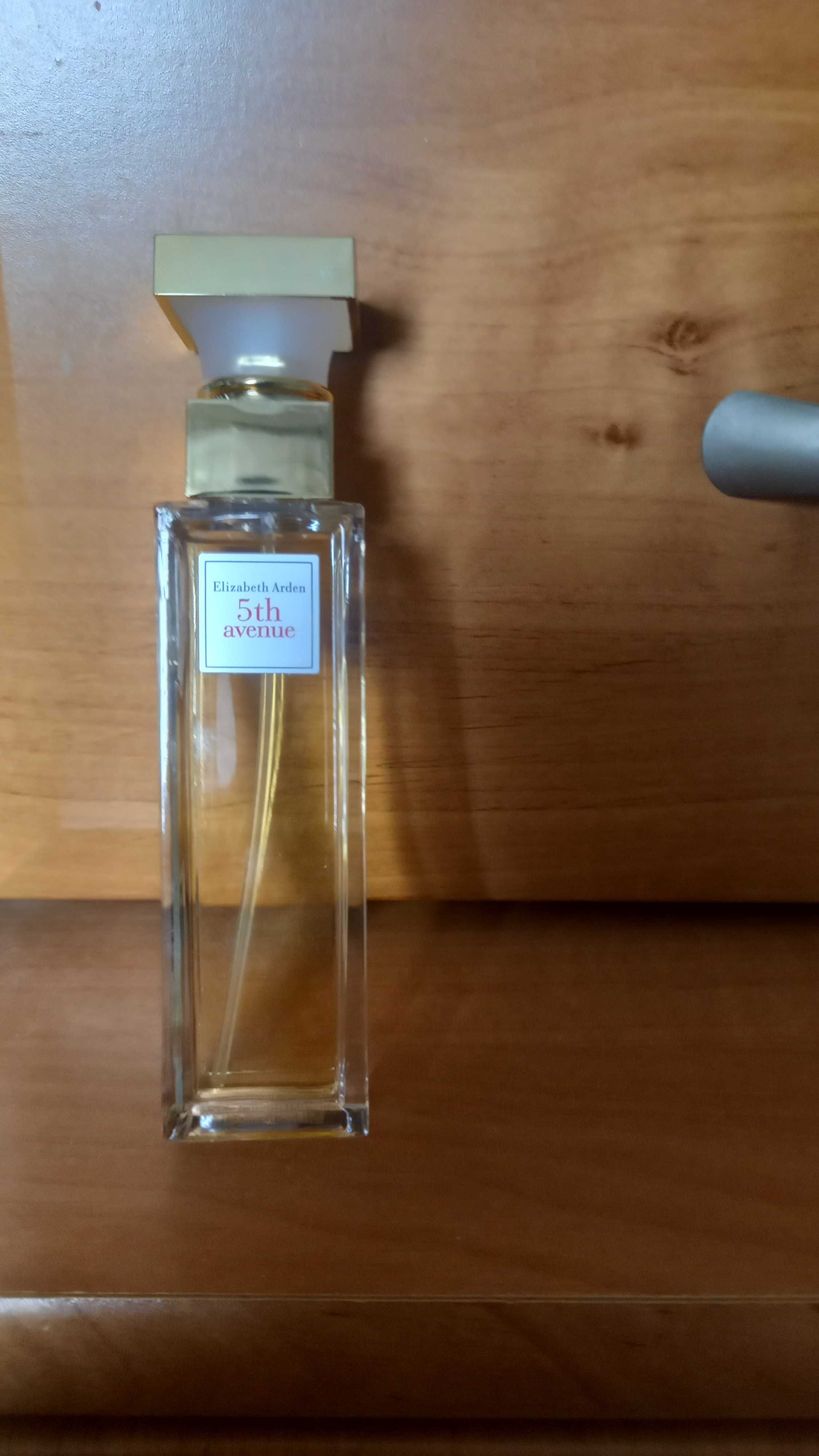 Perfumy damskie 5th avenue
