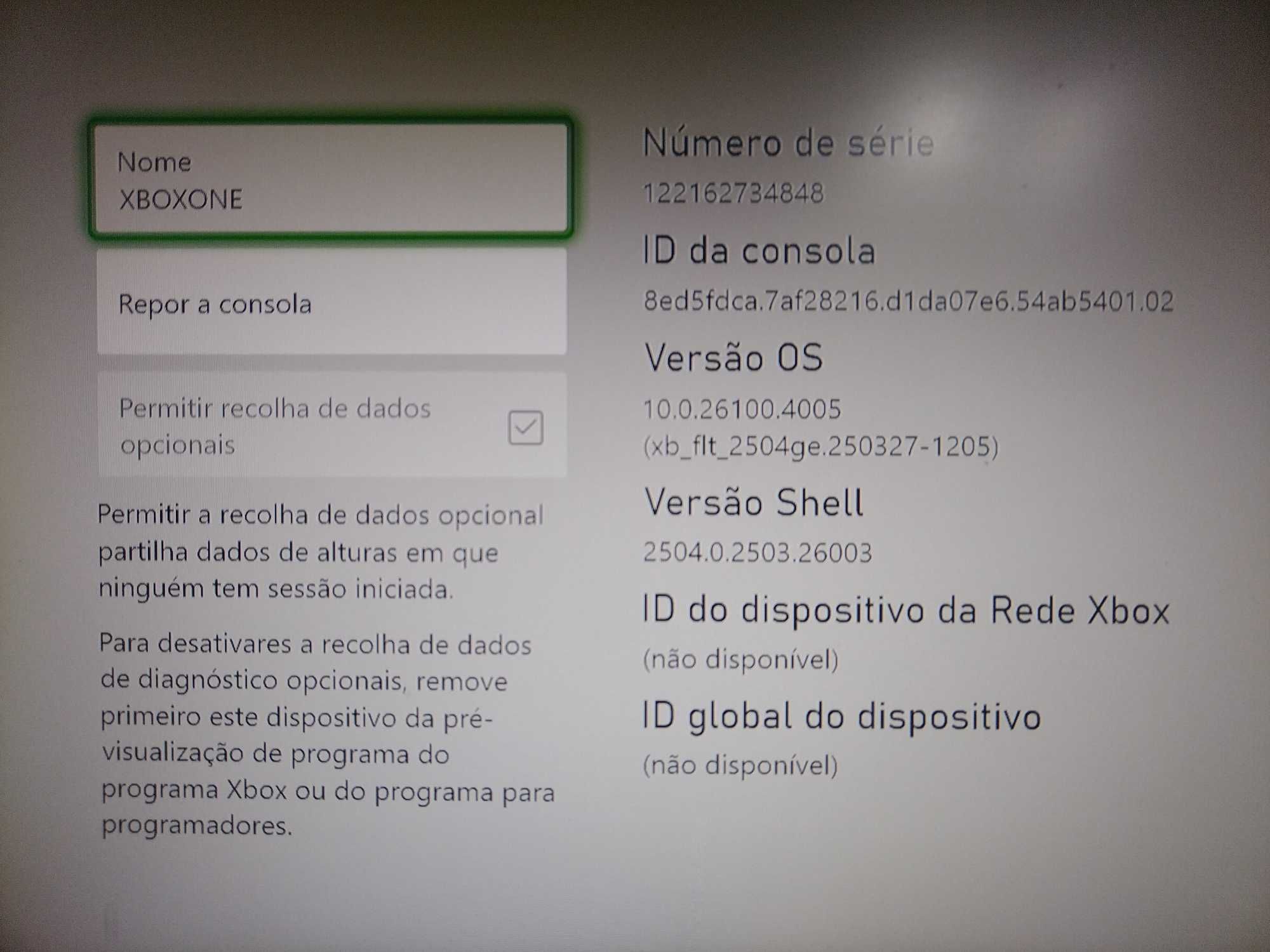 Xbox One 1.5TB. Comando Thrustmaster eswap x pro + Xbox One Hub